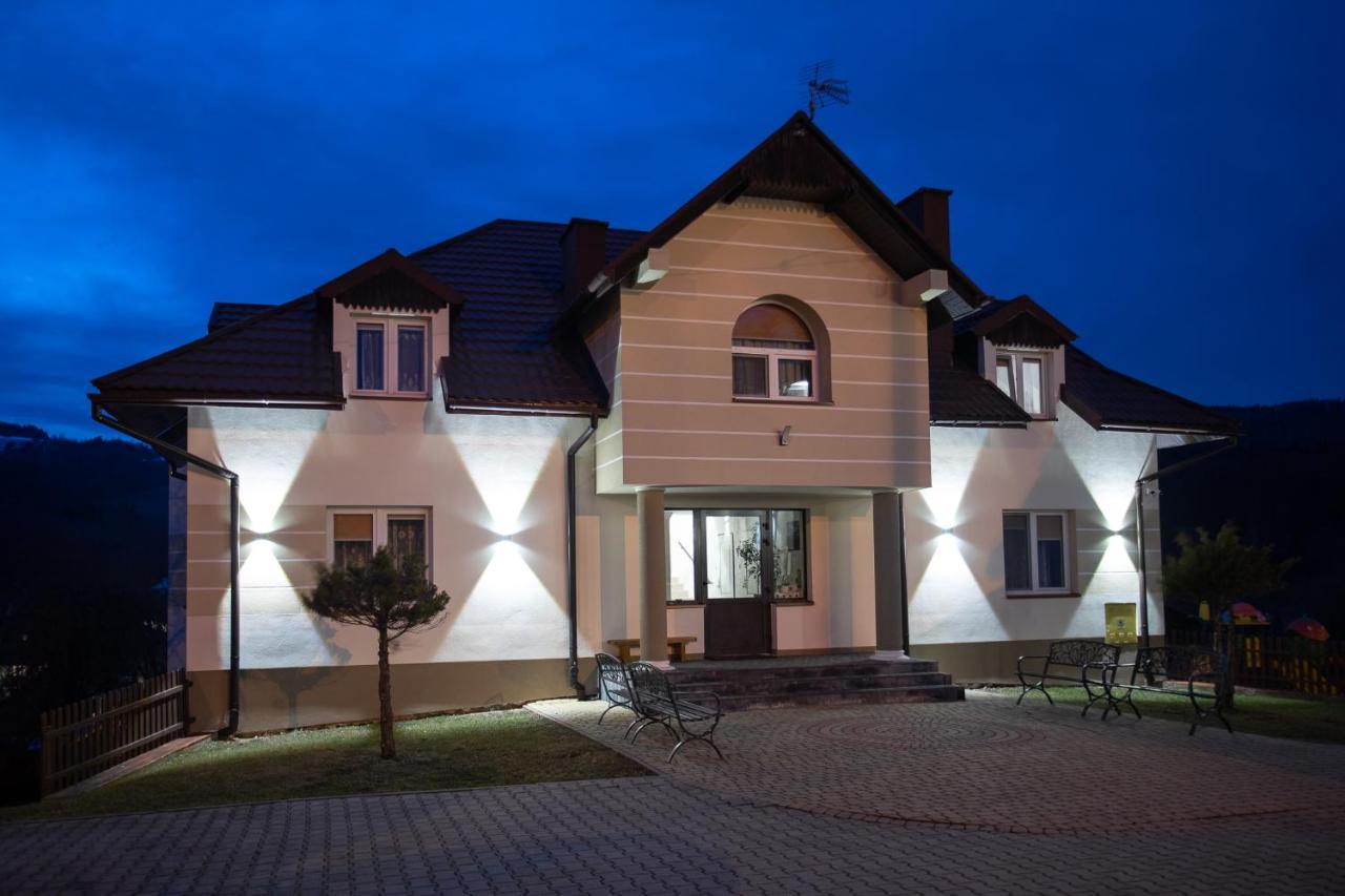 فيلا Dom Pod Lipa Rymanów-Zdrój المظهر الخارجي الصورة